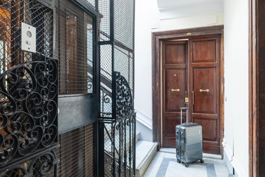 Domus Quirinale Apartment Rome Bagian luar foto